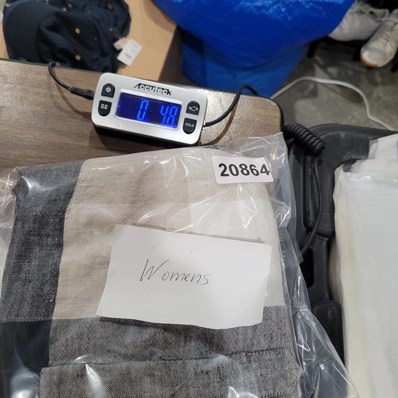 Chadwicks Of Boston Shirt Womens Medium Beige White Plaid Linen Blend Sleeveless - Picture 9 of 9